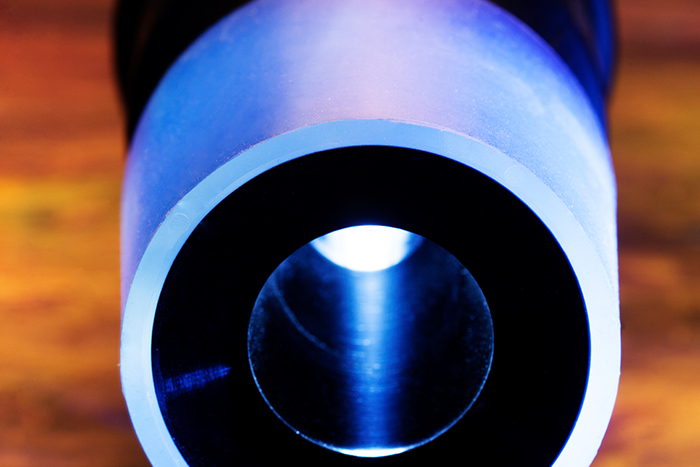 Technical silicone and rubber component